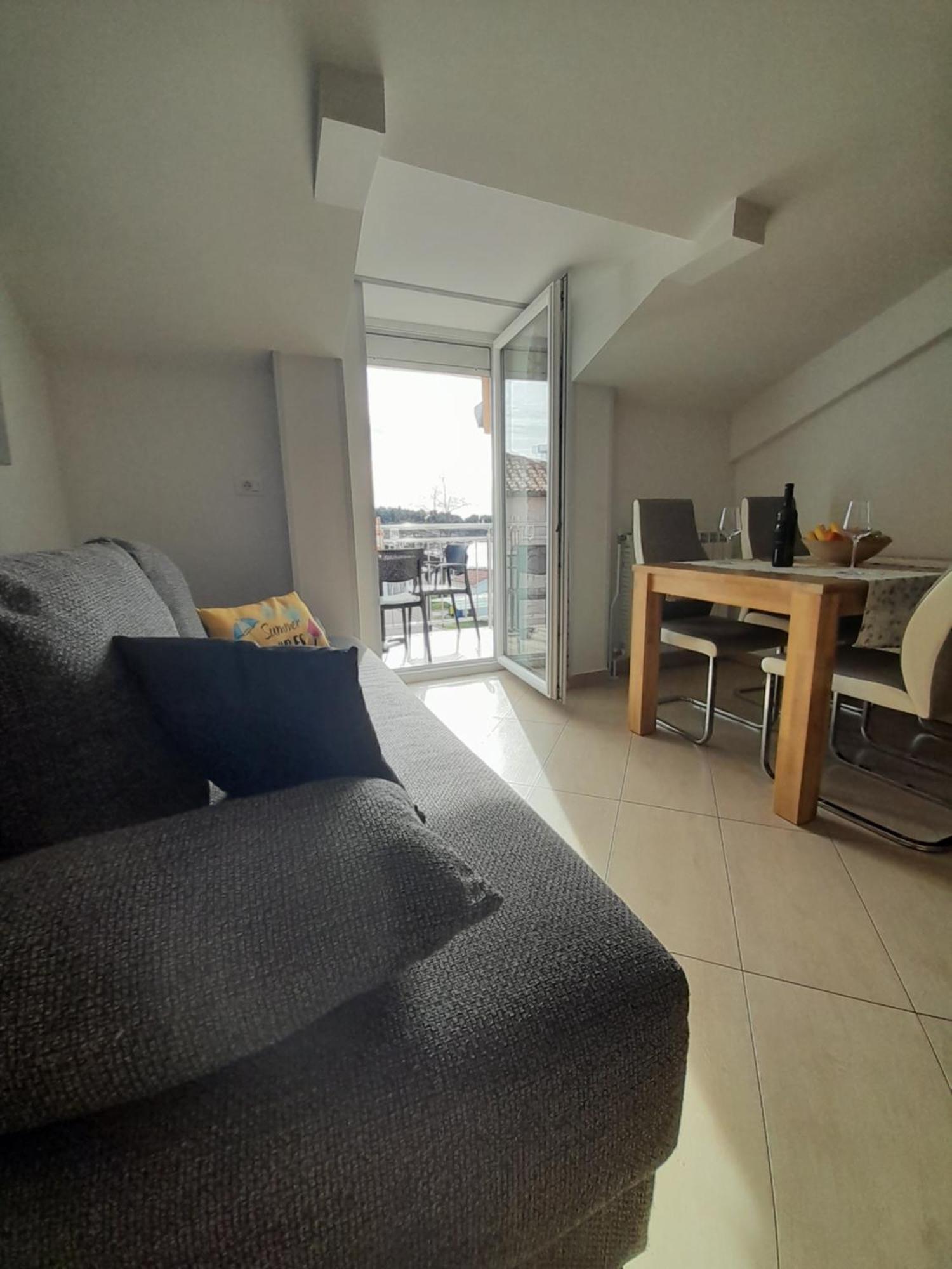 Apartman Voch Zambratija  Exterior foto