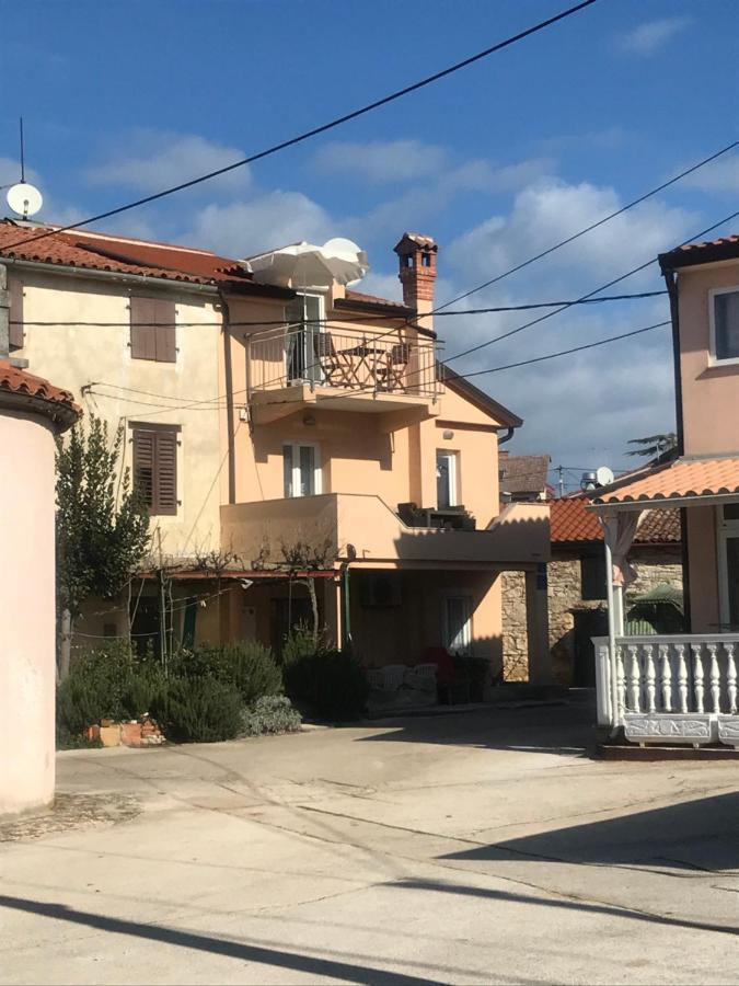 Apartman Voch Zambratija  Exterior foto